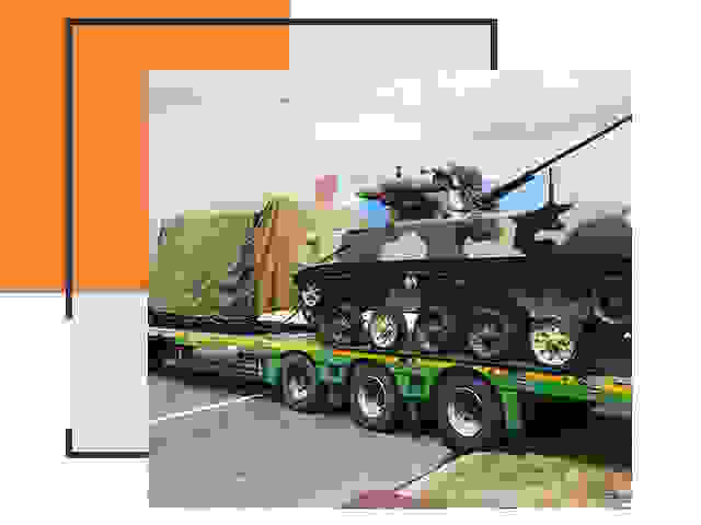 Перевозка военной техники в Куйбышеве